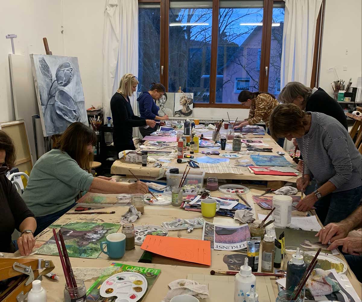 Während des Kurses sind viele schöne Collagen entstanden.