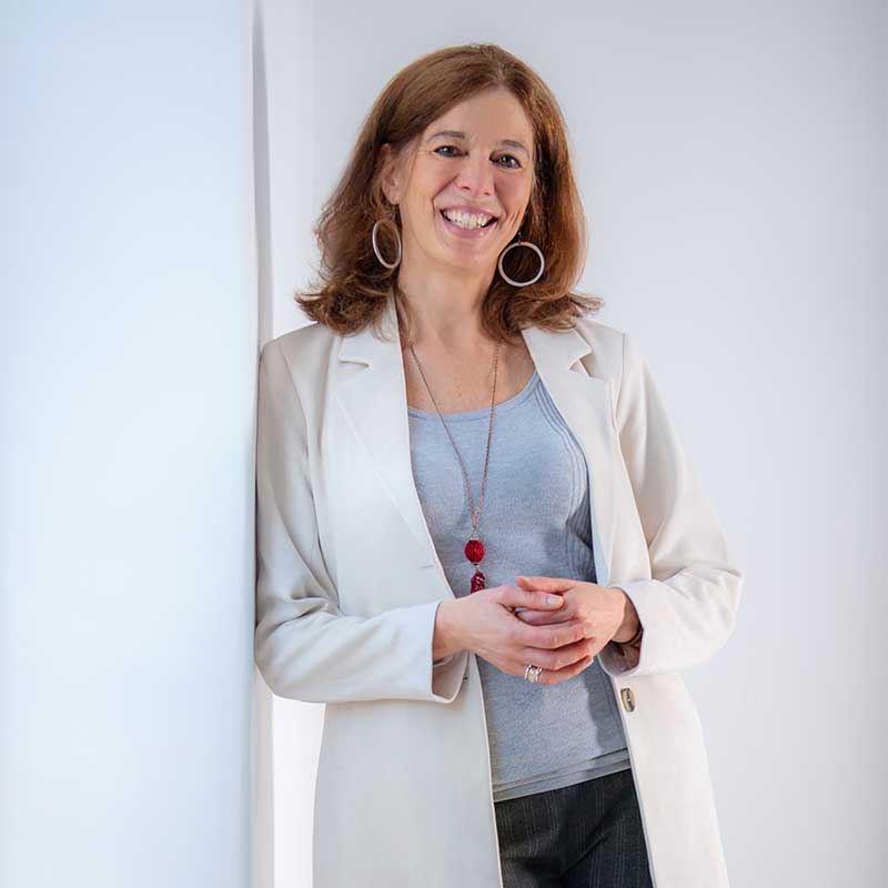 Ursula-Becky Ursula Becky